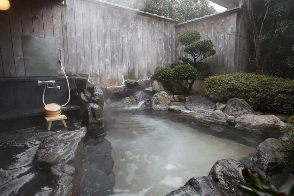 ホテルUreshino Onsen Shoen エクステリア 写真